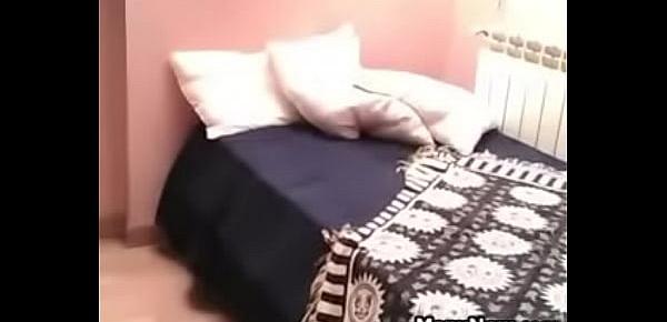 trendsBrunette Cam Girl Gets Fucked